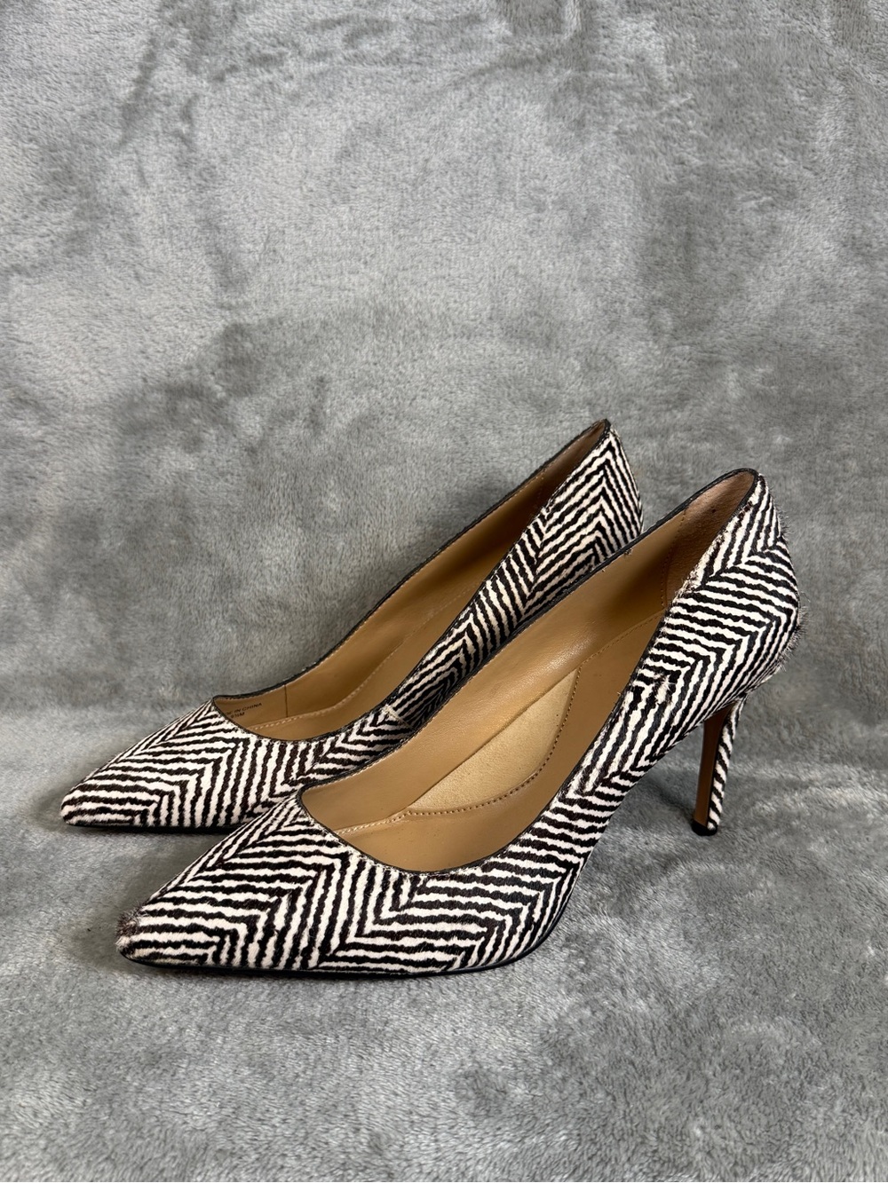 Banana Republic Ninah Chevron Herringbone Pointed Toe Pumps Heels Size 9.5 Women